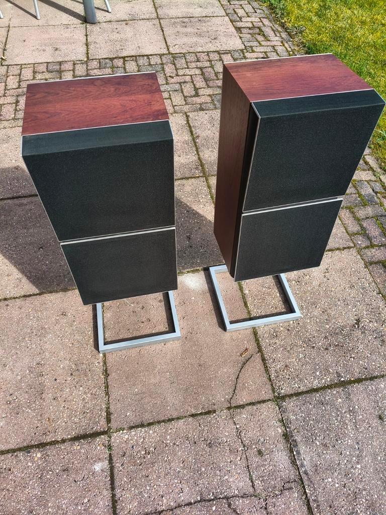 Mooie set Bang & Olufsen S55 luidsprekers refurbished, Zo goed als nieuw, 120 watt of meer, Front, Rear of Stereo speakers, Ophalen