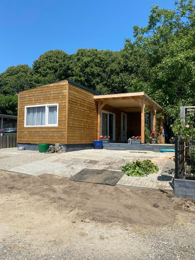 Challet te huur/te koop, Vakantie, Vakantiehuizen | Nederland, Gelderland en Veluwe, Chalet, Bungalow of Caravan, Dorp, Aan meer of rivier