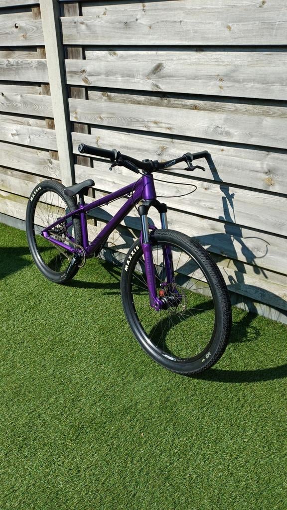 Canyon Stitched 360 Dirt jumper - zo goed als nieuw, Ophalen, 24 inch of meer, Canyon, Aluminium