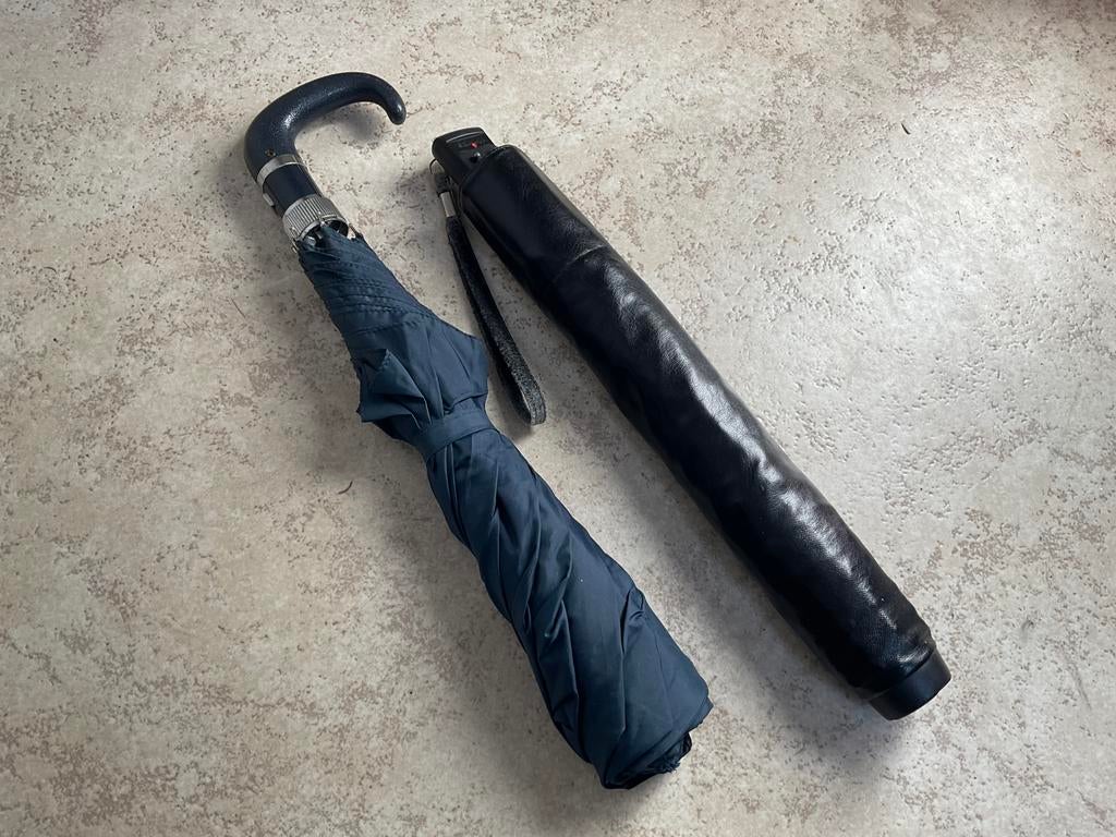 Knirps paraplu., Ophalen, Zo goed als nieuw, Zwart