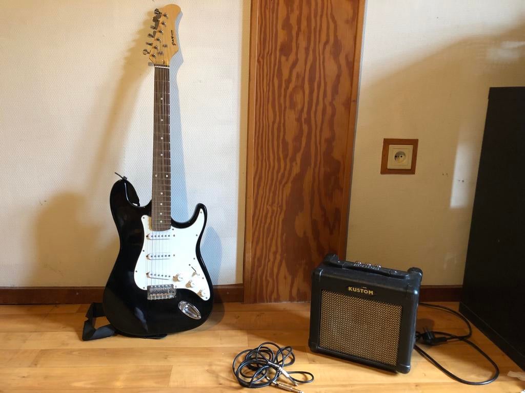 Elektrische gitaar met versterker, Gebruikt, Met versterker, Solid body, Ophalen