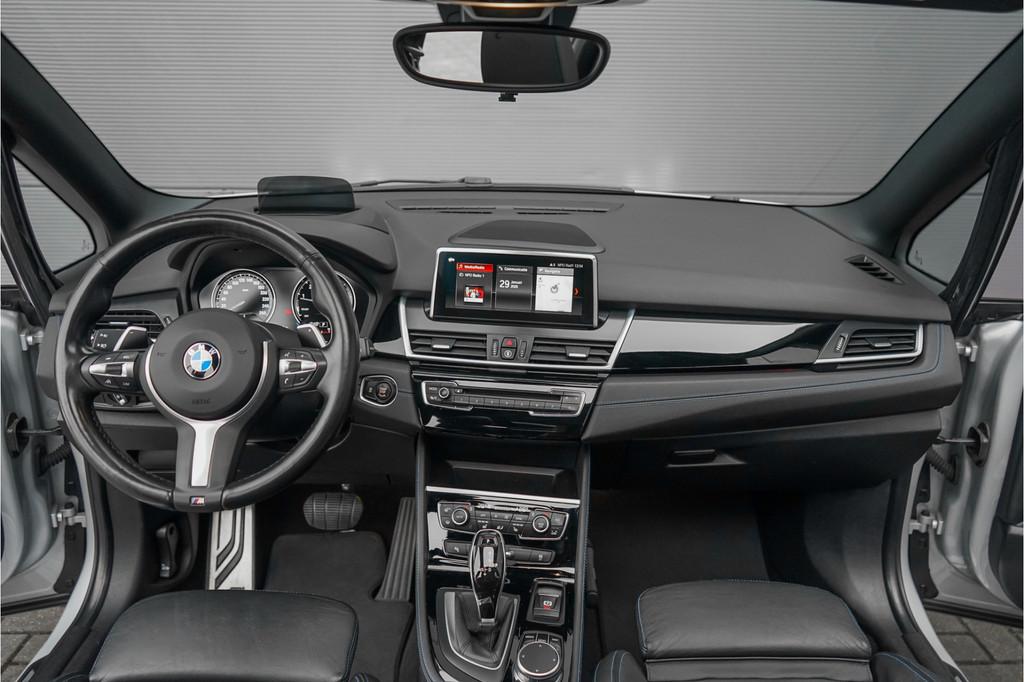 BMW 2 Serie Gran Tourer 220i 7pers M-Sport Pano ACC Harman/K, Auto's, BMW, Gebruikt, 7 stoelen, Bedrijf, Adaptive Cruise Control