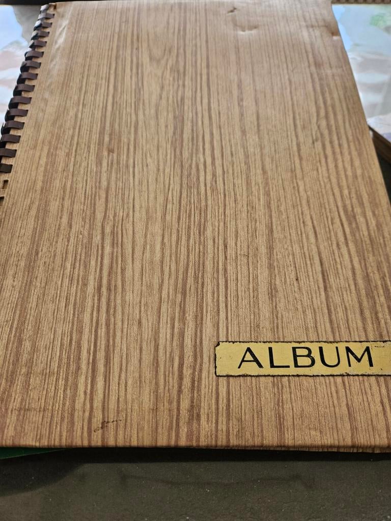 Album vol met oude sigarenbandjes - Unieke verzameling, Ophalen of Verzenden