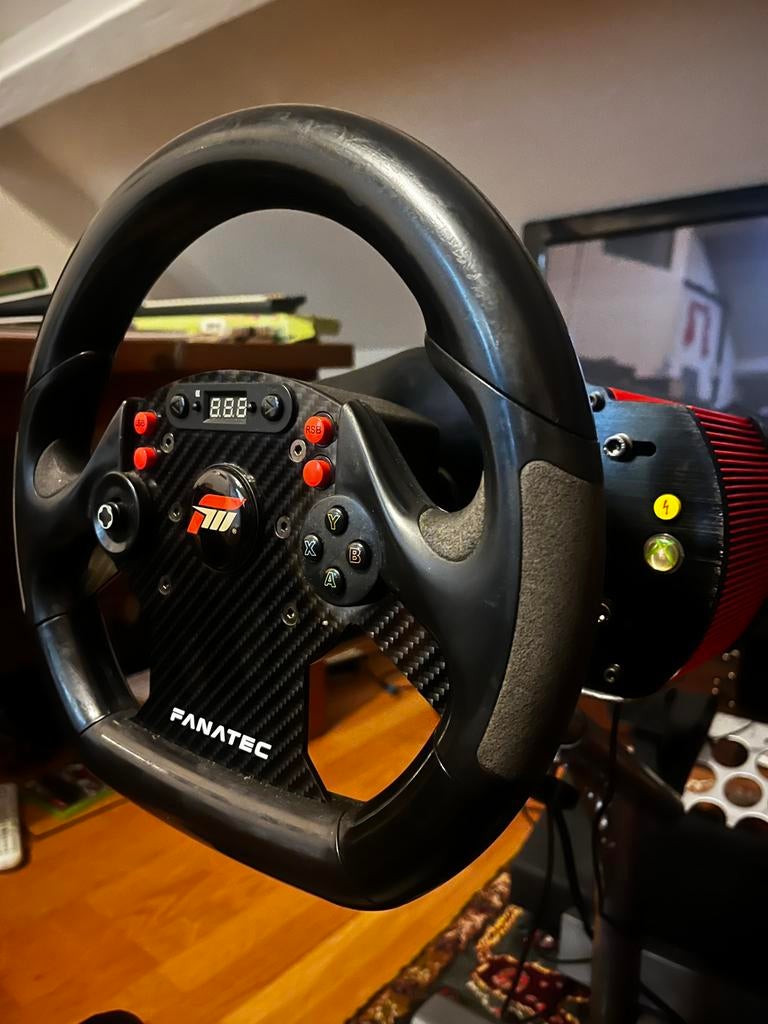 Fanatec CSR Elite wheelbase Xbox 360 rare item, Spelcomputers en Games, Gebruikt, Ophalen of Verzenden, Stuurtje of Sportattribuut