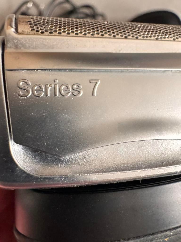 Braun Series 7 Scheerapparaat, Ophalen of Verzenden, Gebruikt, Scheren en Epileren