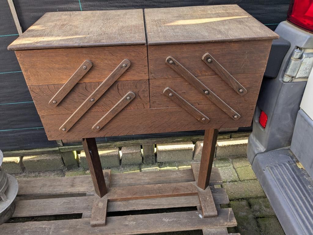 Houten naaibox, VINTAGE!, Ophalen