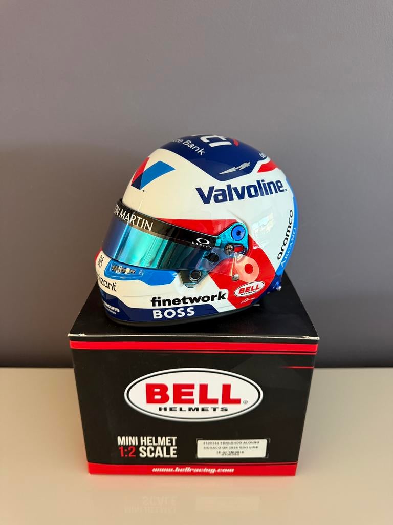 Monaco 2024 1:2 Helm Fernando Alonso Aston Martin, Verzamelen, Ophalen of Verzenden, Zo goed als nieuw, Formule 1