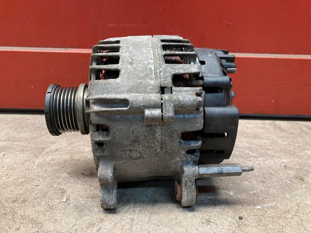 Dynamo Skoda Octavia 1.6 M-code CRKB OE nr 03L903023L, Auto-onderdelen, Ophalen of Verzenden, Gebruikt, Seat