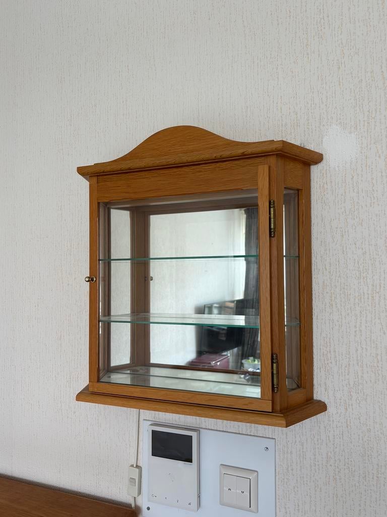 Vintage vitrinekastje, Huis en Inrichting, Kasten | Vitrinekasten, Zo goed als nieuw, Minder dan 100 cm, 25 tot 50 cm, 50 tot 100 cm