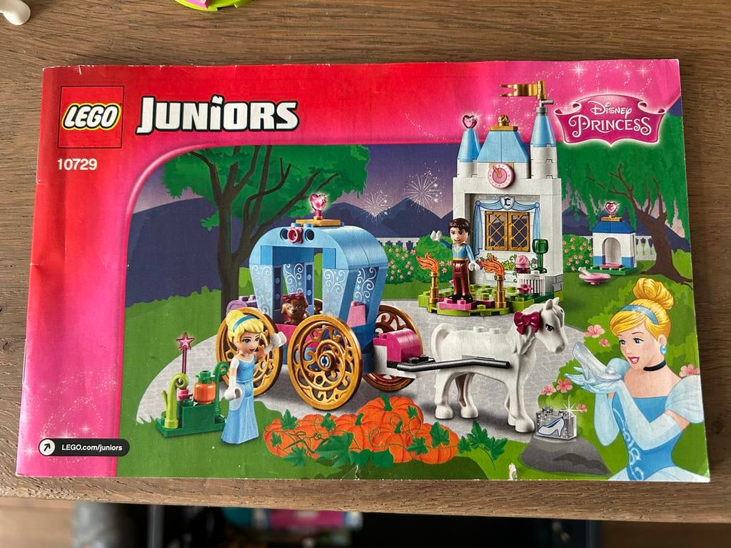 Lego Juniors Disney Princess Assepoester Koets 10729, Ophalen of Verzenden, Zo goed als nieuw, Complete set, Lego