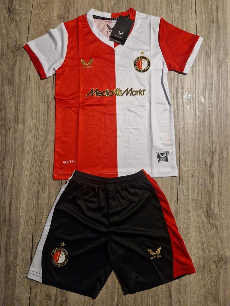 Feyenoord tenue maat 122-128, Maat XS of kleiner, Ophalen of Verzenden, Nieuw, Set