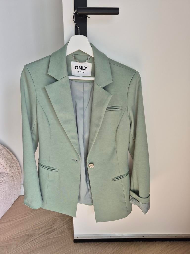 Colbert maat 36, Ophalen, Zo goed als nieuw, Maat 36 (S), Zwart