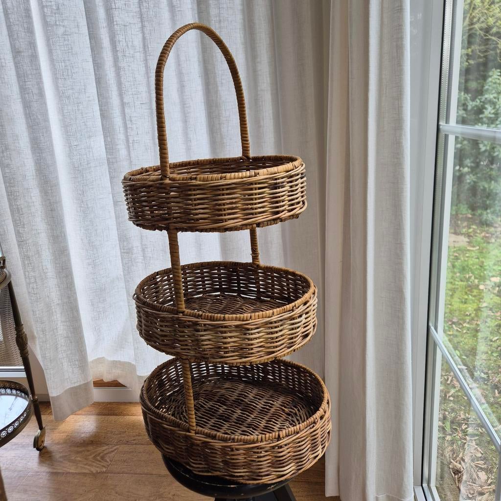 Rotan etagere met 3 manden, 70 cm hoog, Ophalen, Ovaal, Riet