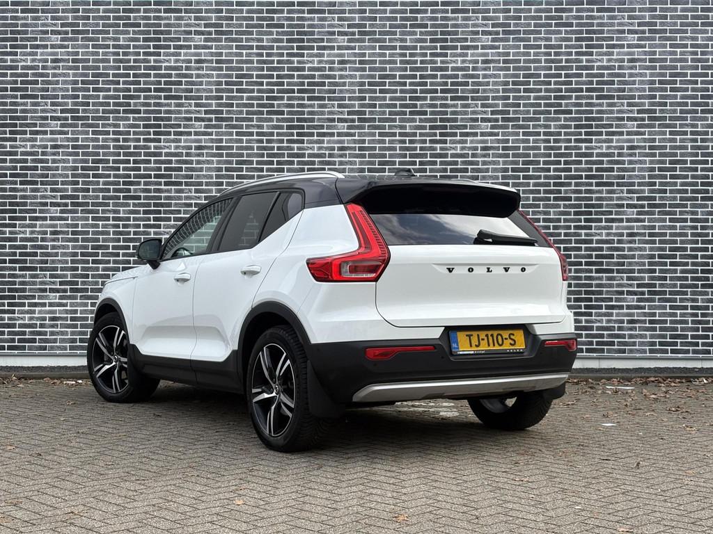 Volvo XC40 2.0 T5 AWD Intro Edition | Navigatie | Apple Carp, Gebruikt, Euro 6, 4 cilinders, Wit