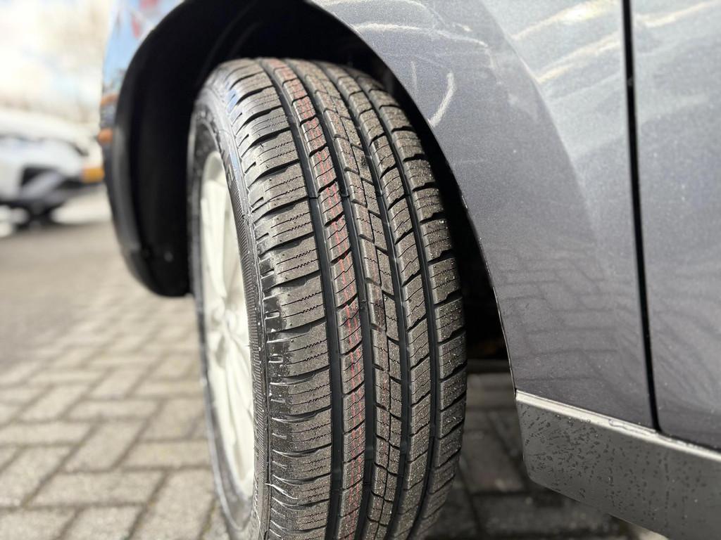 Hyundai Ix35 2.0i Style | Climate | Cruise | LMV''17 | Navi, Gebruikt, Zwart, 4 cilinders, Leder en Stof