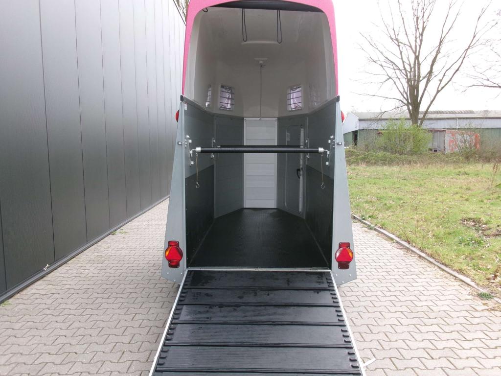 Humbaur 1,5 paards. Type: Single aluminium. Bouwj: 2025, Gebruikt, Niet ingevuld, Aluminium, 1½-paards trailer