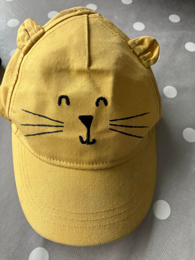 Hema petje geel 9-18 maanden, Kinderen en Baby's, Babykleding | Petten en Hoeden, Ophalen, Gebruikt, Jongetje of Meisje, Pet