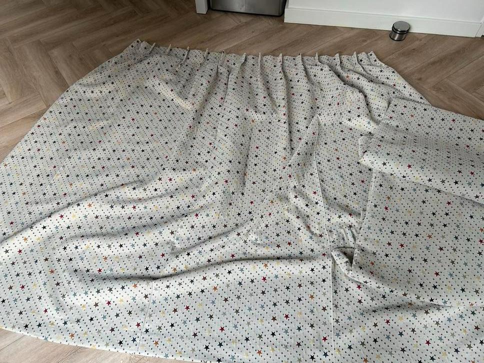 Gordijnen kinderkamer met sterrenpatroon, Ophalen, Overige kleuren, 150 tot 200 cm, Zo goed als nieuw
