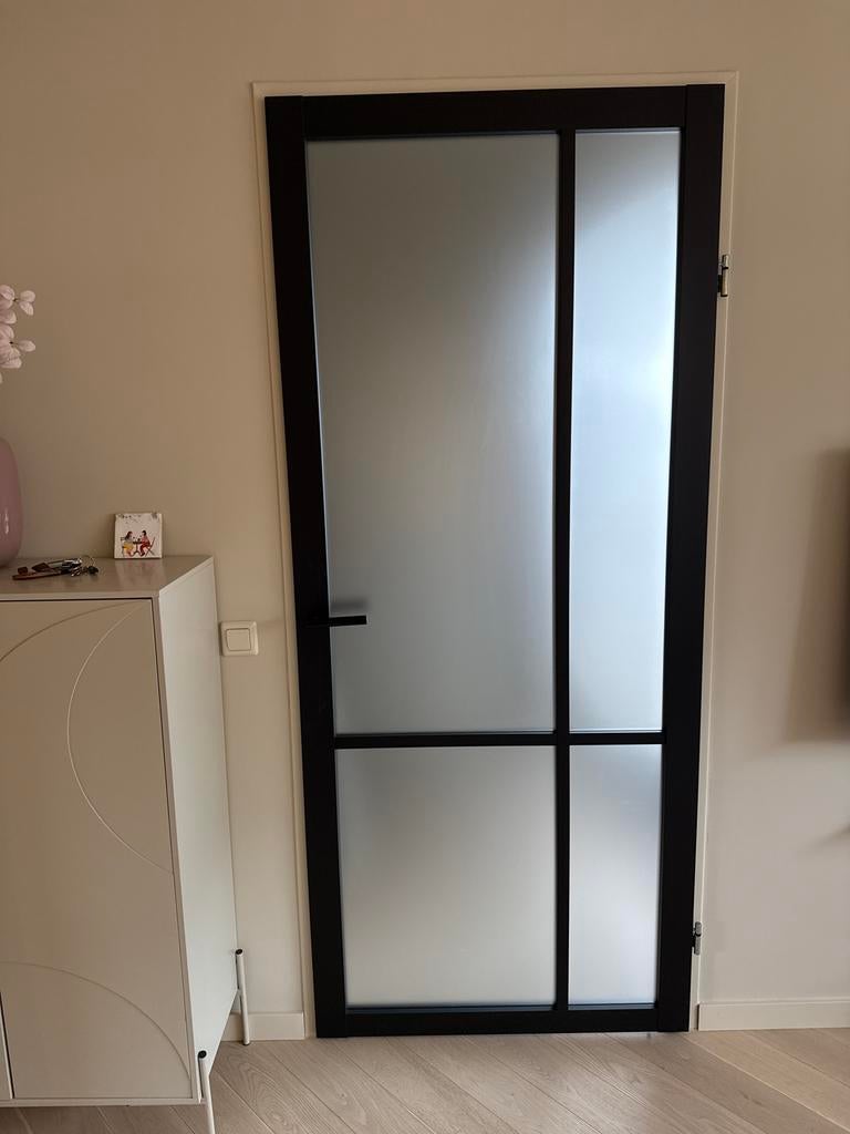 Nieuwe opdekdeur met matglas, rechtsdraaiend (210,5x88 cm), Ophalen, 80 tot 100 cm, Binnendeur, Nieuw