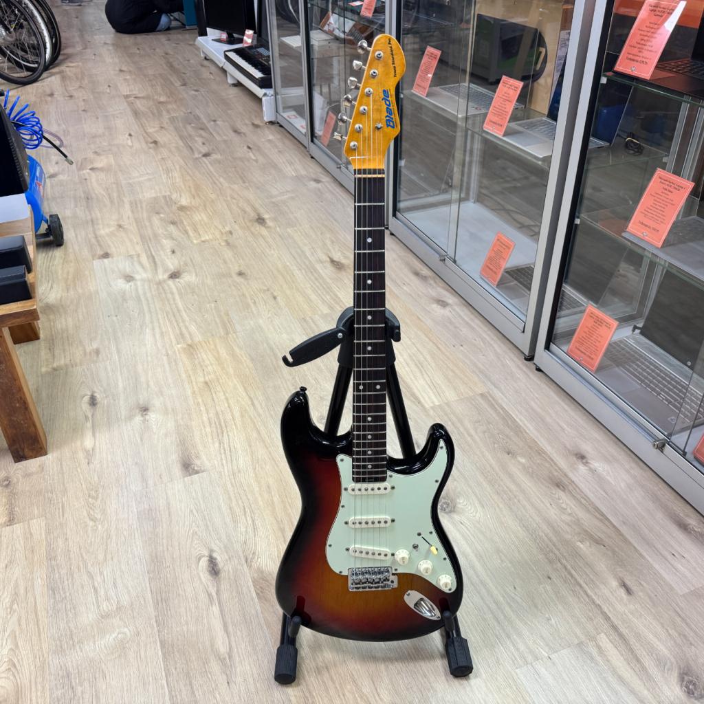 Levinson Blade Texas Standard Pro | Sunburst | 2006 |Koffer, Muziek en Instrumenten, Snaarinstrumenten | Gitaren | Elektrisch