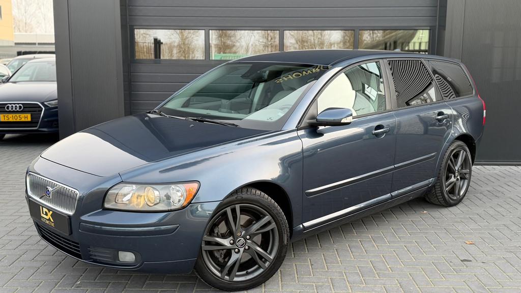 Volvo V50