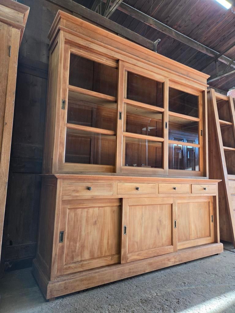 Prachtige buffetkast  / vitrinekast  / boekenkast, Ophalen, 200 cm of meer, Glas, Zo goed als nieuw