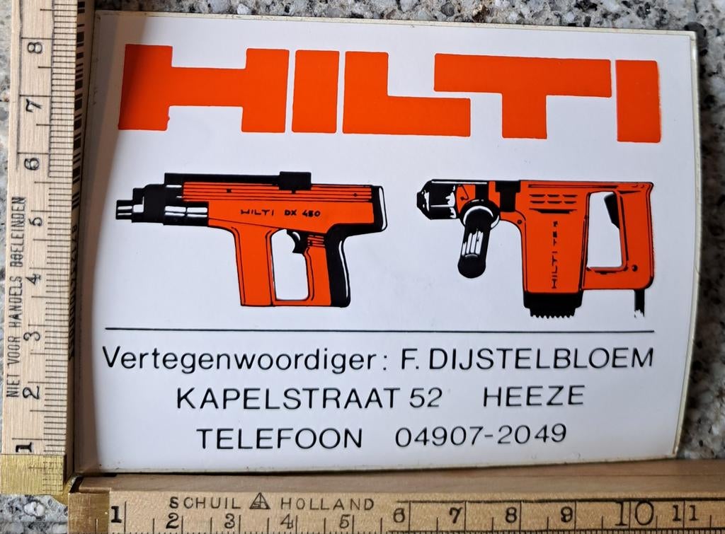 Vintage sticker HILTI gereedschap merk logo, Verzamelen, Ophalen of Verzenden, Zo goed als nieuw