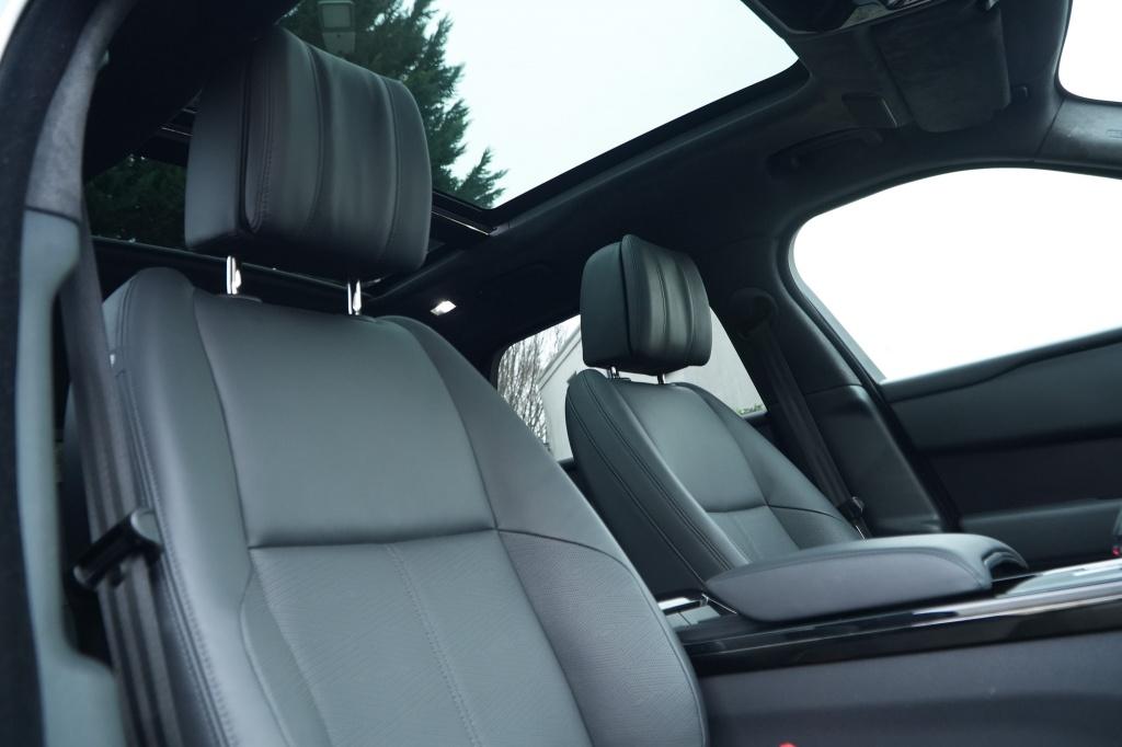 Land Rover Range Rover Velar 2.0 P400e AWD Autobiography I P, 404 pk, Gebruikt, 4 cilinders, 2000 kg