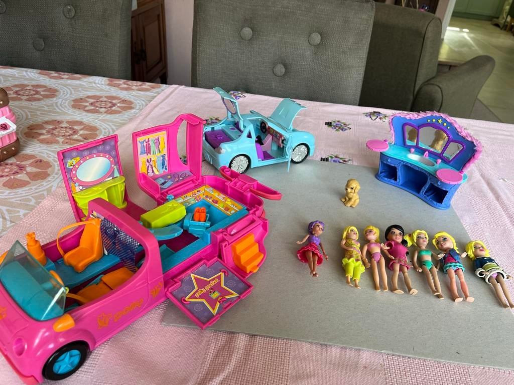 Polly Pocket set met auto's en poppetjes, Kinderen en Baby's, Speelgoed | Poppen, Gebruikt, Overige typen, Ophalen of Verzenden