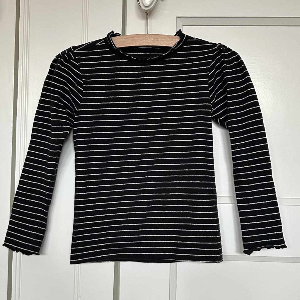 Streepjestruitje glitter Hema - mt 110/116, Meisje, Ophalen of Verzenden, Zo goed als nieuw, Shirt of Longsleeve