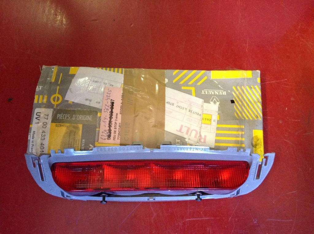 Nieuwe onderdelen Renault Megane i Renault Megane Scenic, Nieuw, Ophalen of Verzenden, Achter, Bumper