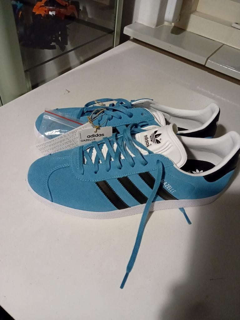 Adidas Gazelle Sneakers - Nieuw met labels, Ophalen, Blauw, Nieuw, Adidas