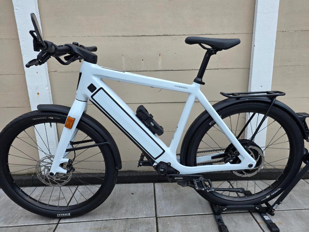 Stromer ST3 Pinion XL Cool White 983wh 9-2022 speedpedelec, Fietsen en Brommers, Elektrische fietsen, Ophalen, Zo goed als nieuw
