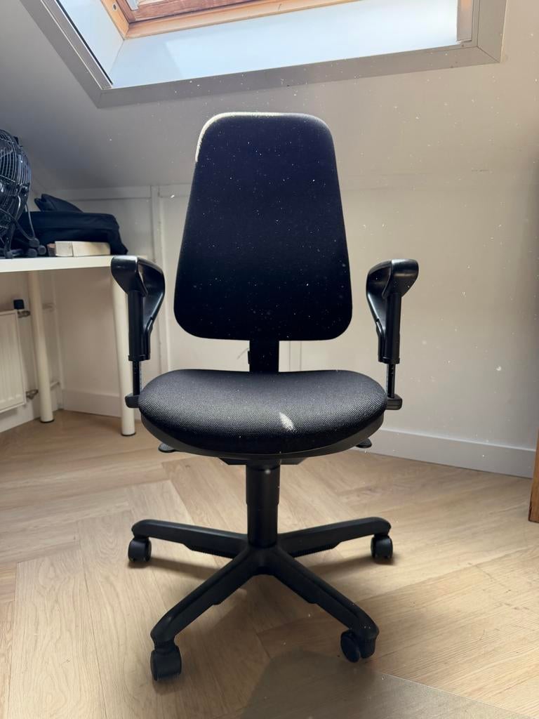 Zwarte bureaustoel, Ophalen, Gebruikt, Zwart, Bureaustoel