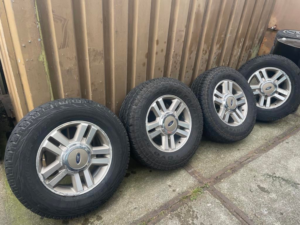 Wielen Ford F150 2005, 8 mm profiel, Auto-onderdelen, Ophalen, 18 inch, Gebruikt, 275 mm