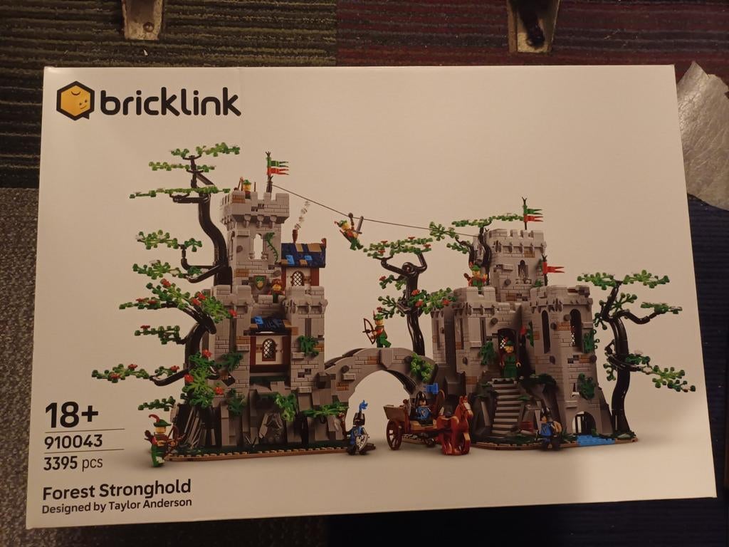 Lego Castle 910043 Forest Stronghold new (ophalen voor €280), Kinderen en Baby's, Speelgoed | Duplo en Lego, Ophalen of Verzenden