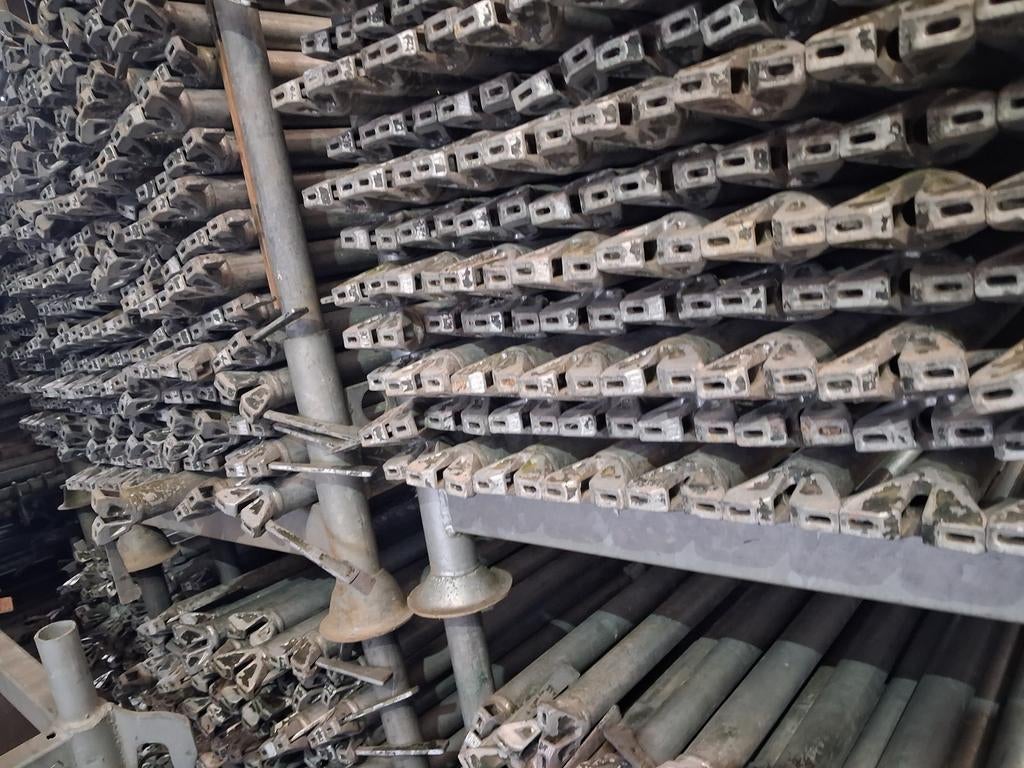 Layher, Ophalen, IJzer