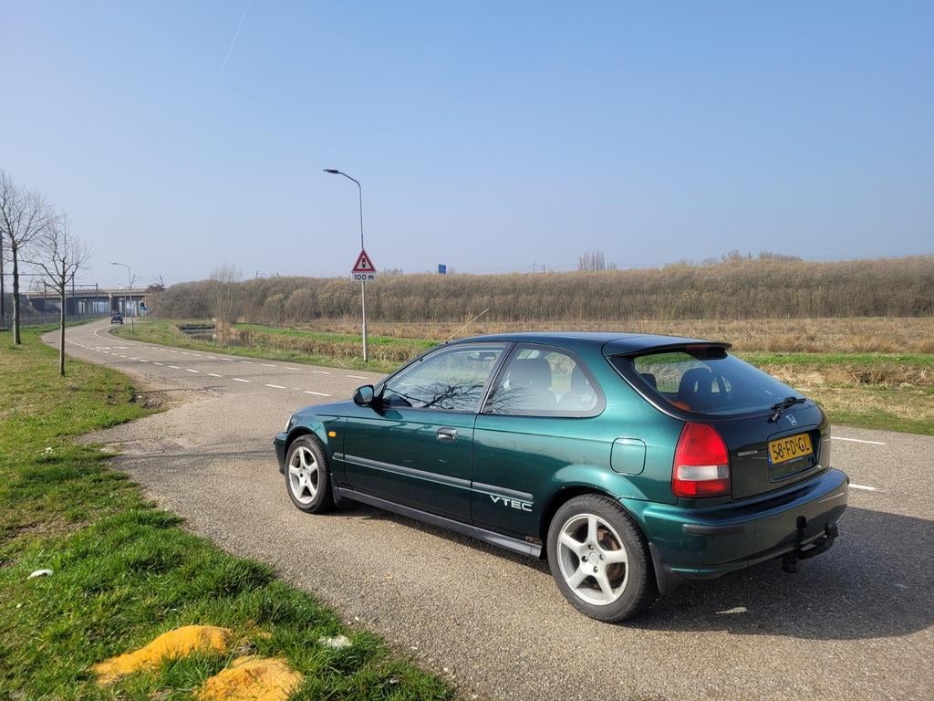 Honda Civic 1.5 I Vtec-e 2000 Groen, EK3, Voorwielaandrijving, 40 €/maand, 4 cilinders, Metallic lak