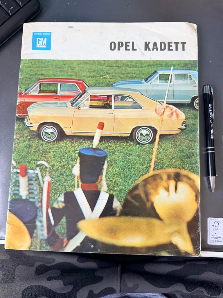 Opel Kadett Brochure uit de jaren '60, Ophalen of Verzenden, Gelezen, Opel
