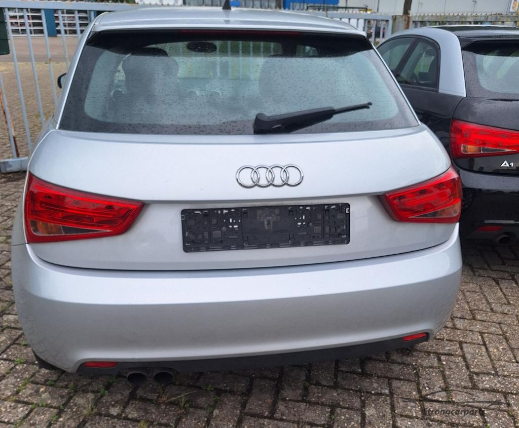 Achterklep Audi A1 8X1 compleet in goede staat LX7W 3 deurs, Gebruikt, -, Achter, -