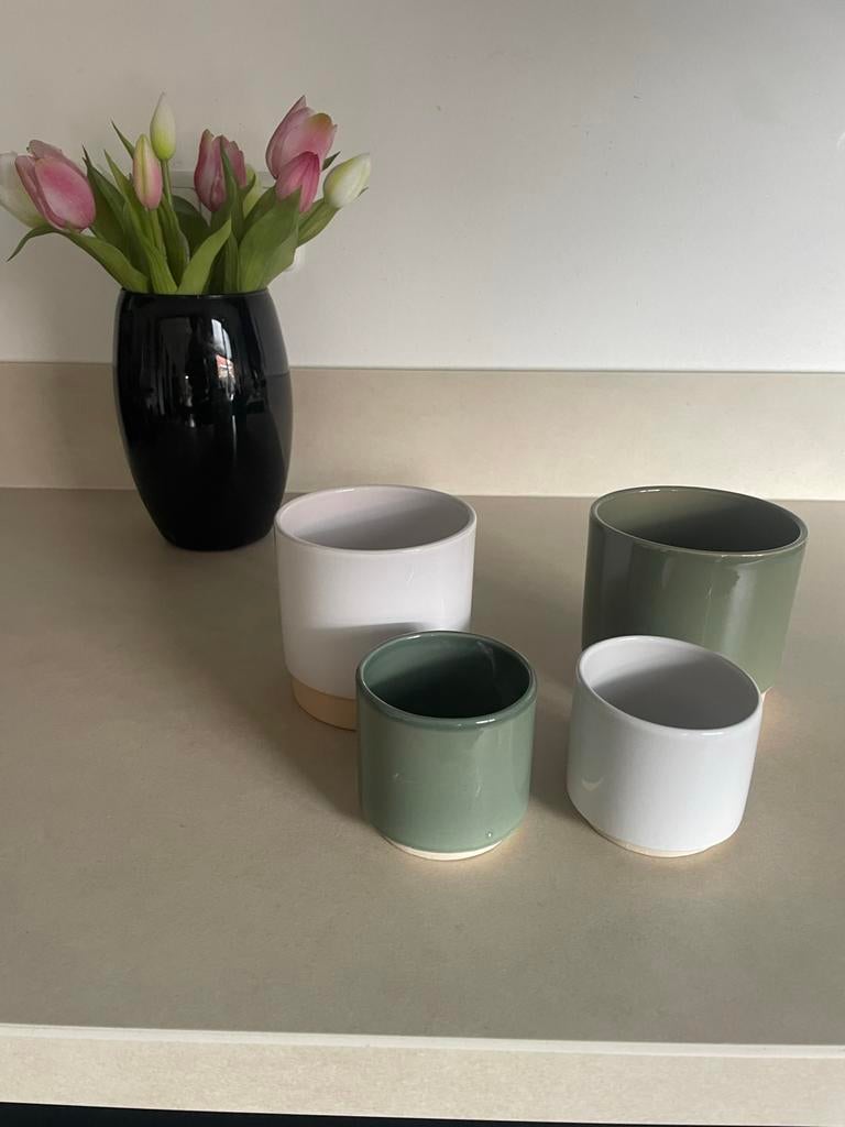 Potjes voor waxinelichtjes of bloempotjes( eno pot duo), Rond, Ophalen of Verzenden, Aardewerk, Binnen