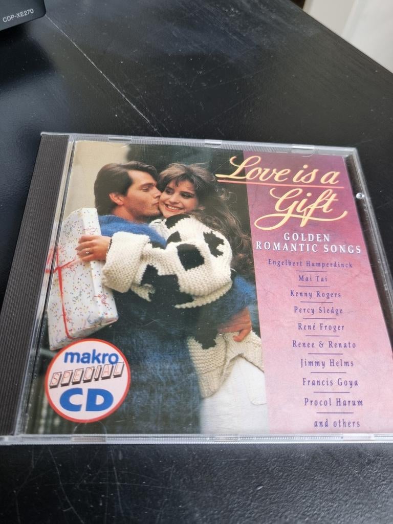 Love is a gift, Cd's en Dvd's, Ophalen of Verzenden, Zo goed als nieuw
