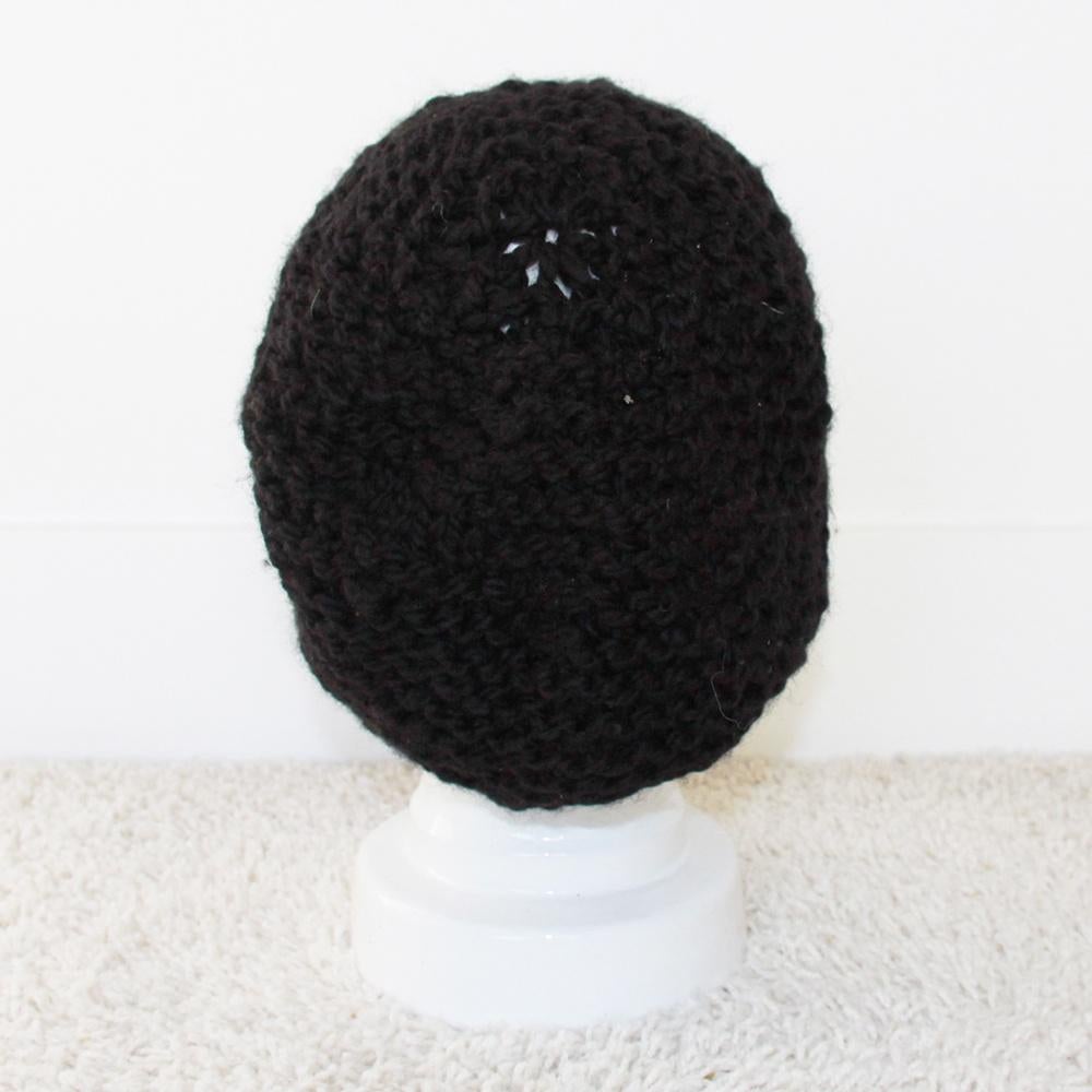 Mooie Warme Zwarte Muts € 10,-, ---, Ophalen of Verzenden, Zo goed als nieuw, Muts