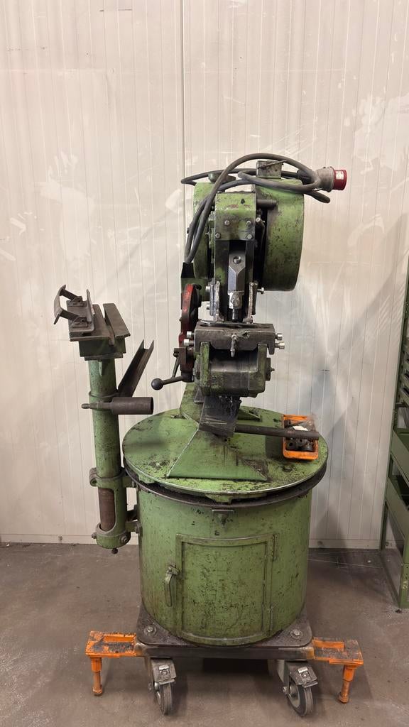 Peddinghaus Peddy Ponsmachine, Zakelijke goederen, Machines en Bouw | Metaalbewerking, Ophalen