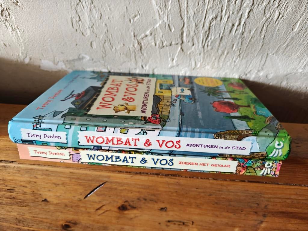 2 Delen van: Wombat en Vos., Ophalen of Verzenden, Zo goed als nieuw, Fictie algemeen