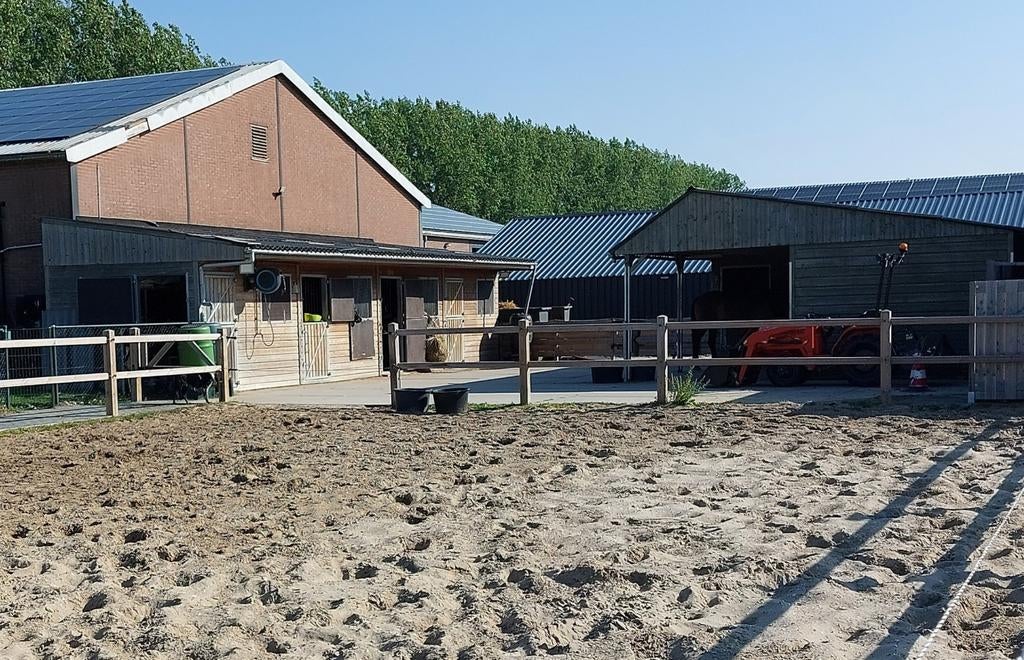 Buitenstallen aangeboden