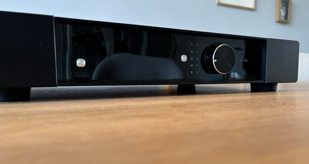 Rega Elex-R, Ophalen, Zo goed als nieuw, Overige merken