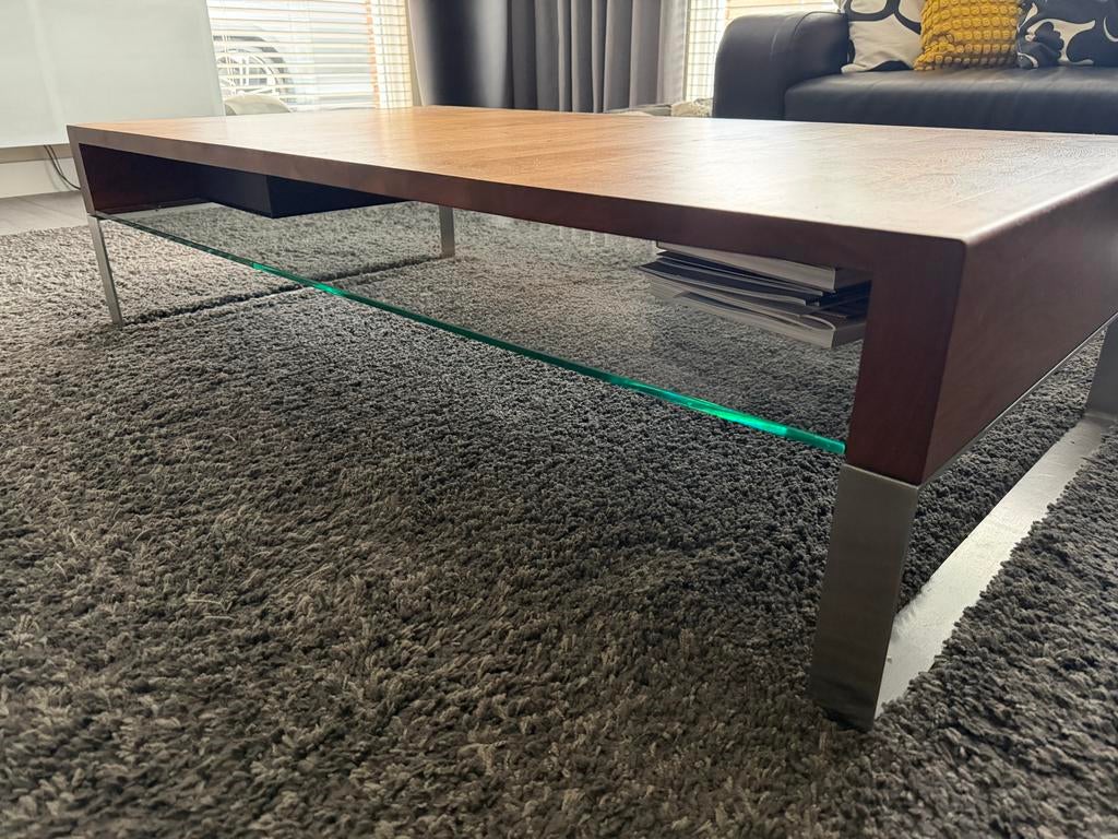 Leolux Aditi salontafel (Amerikaans noten), Huis en Inrichting, Gebruikt, 100 tot 150 cm, Modern, Minder dan 50 cm