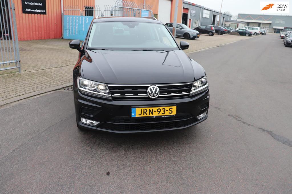 Volkswagen Tiguan 1.4 TSI Comfortline Business 1 Jaar garant, Voorwielaandrijving, 125 pk, Gebruikt, 4 cilinders