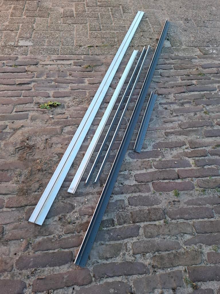 Restanten Keralit profielen crème en hulpstukken, Doe-het-zelf en Verbouw, Platen en Panelen, Ophalen, Nieuw, Overige materialen